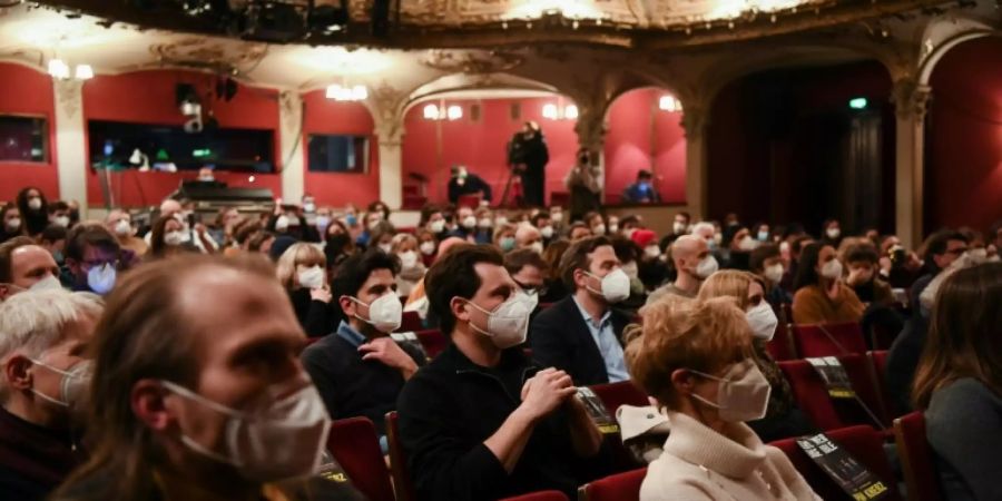 Theatervorstellung im Berliner Ensemble