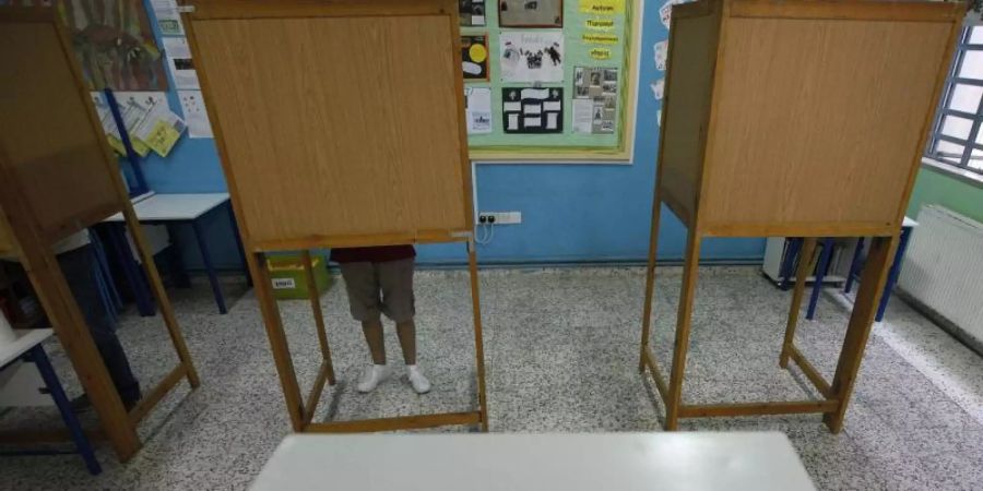 550.000 Landesbewohner sind wahlberechtigt. Foto: Petros Karadjias/AP/dpa