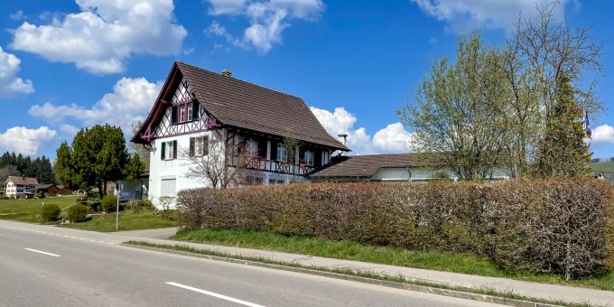 Das Gemeindehaus in Kappel am Albis im Bezirk Affoltern. - Kanton Zürich Das Gemeindehaus in Kappel am Albis im Bezirk Affoltern. - Kanton Zürich