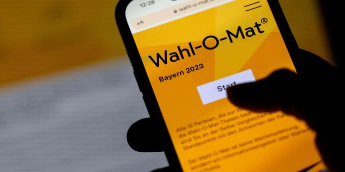 Der Wahl-O-Mat hat zur Bundestagswahl 2025 einen neuen Rekord geschrieben. Im Bild ist das Tool zur bayerischen Landtagswahl 2023 zu sehen. bundestagswahl