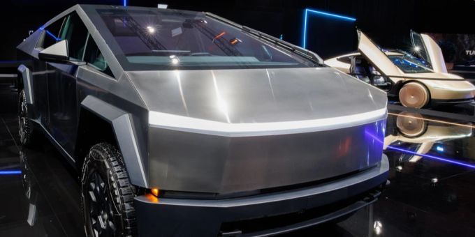 Die US-Regierung will 400 Millionen Dollar in Cybertrucks investieren. 400 millionen dollar