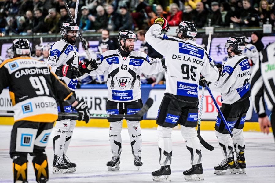 Fribourg-Gottéron Kärpät Spengler Cup