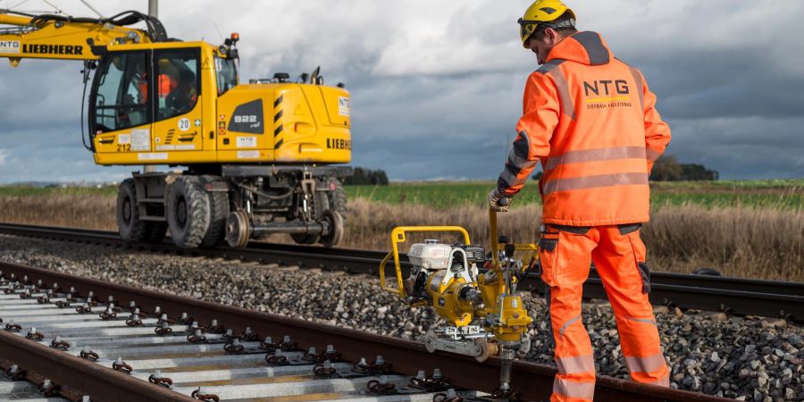 Die Bahn will bei den Recyclingquoten wichtiger Baumaterialien zulegen (Archivfoto).