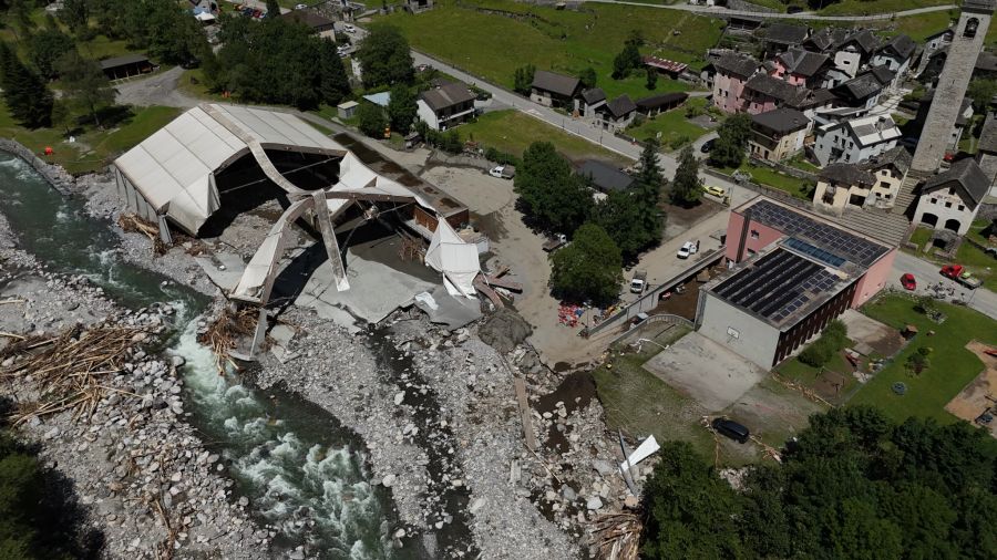 Drohnenbilder zeigen die Zerstörung nach dem Unwetter.