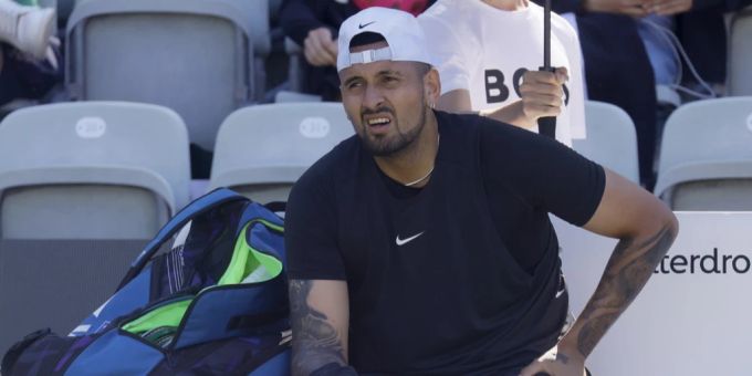Nick Kyrgios macht einmal mehr negativ auf sich aufmerksam. Nick Kyrgios