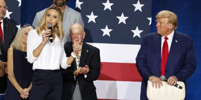 Lara Trump, die Schwiegertochter von Donald Trump, könnte bald im Senat sitzen. donald Trump