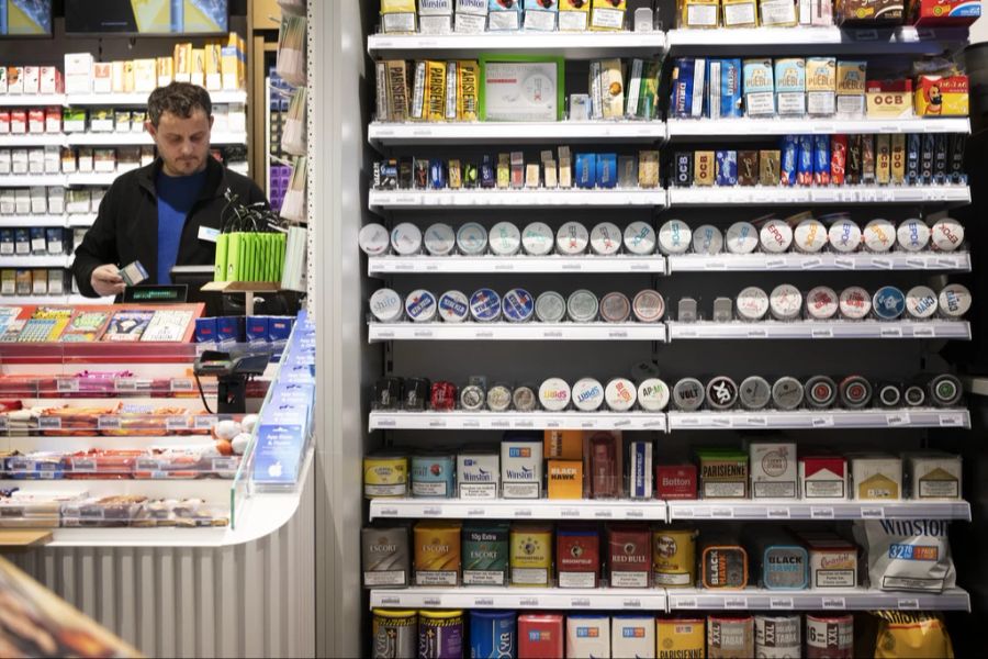 Auch Snus ist vom Verkaufsverbot an Minderjährige betroffen.