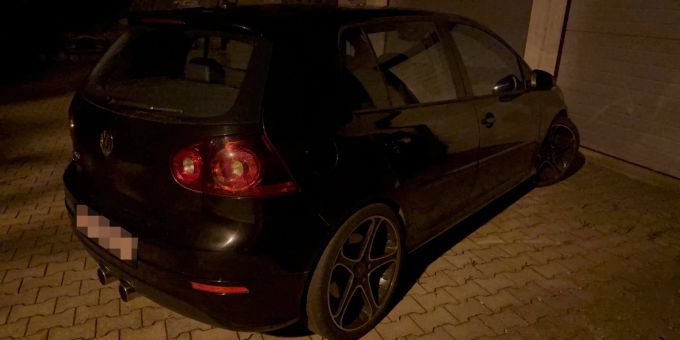 Auto des mutmasslichen Rasers. Raser