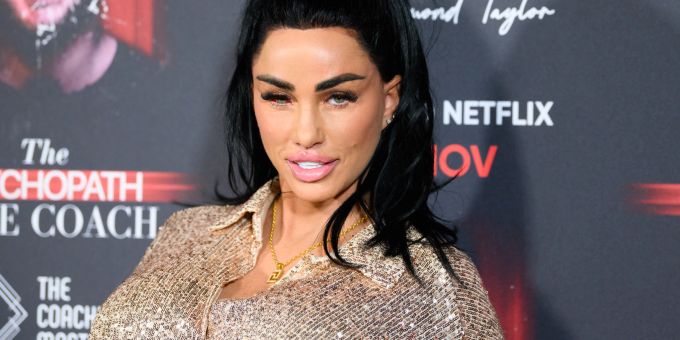 Katie Price bei einer Premiere im Jahr 2023. katie price