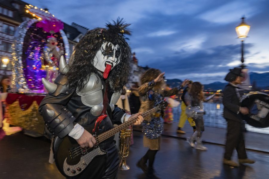 Die Luzerner Fasnacht hat die Stadt Luzern fest im Griff.