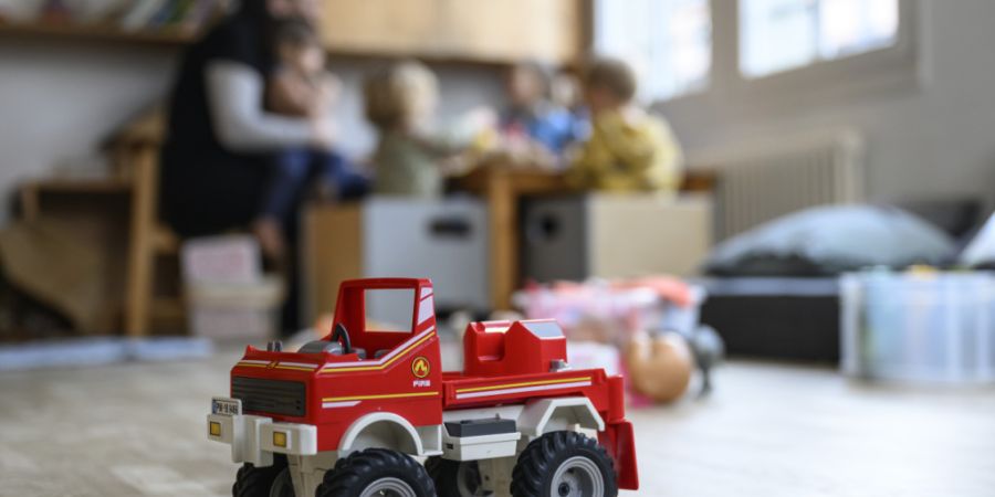 Die Stadtberner Kindertagesstätten erhöhen ihre Tarife. Familien soll dies aber laut Stadt nur wenig belasten. (Symbolbild)