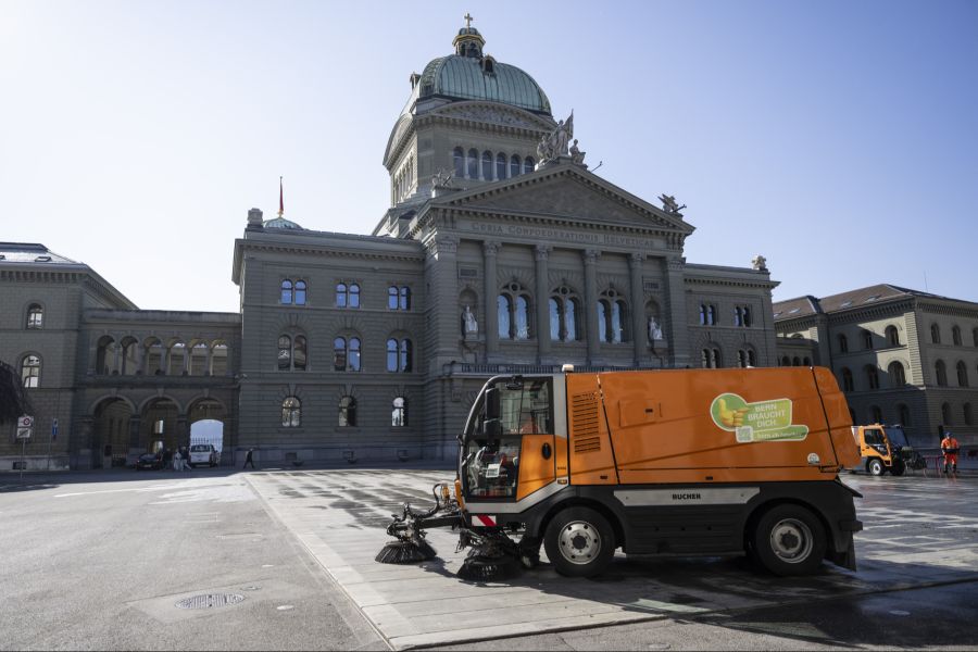 Bundeshaus Putzen Hauptstadt