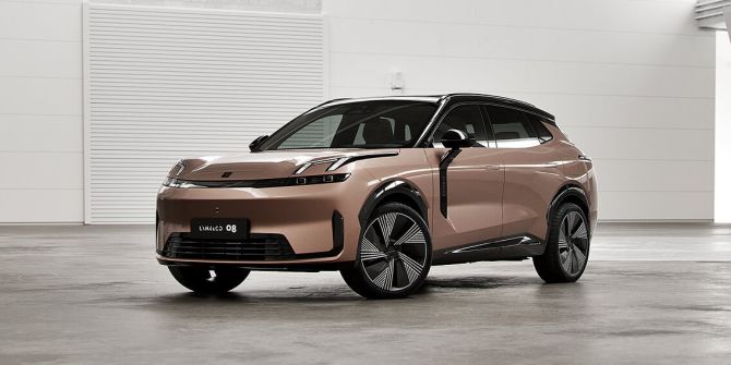 Lynk & Co 8