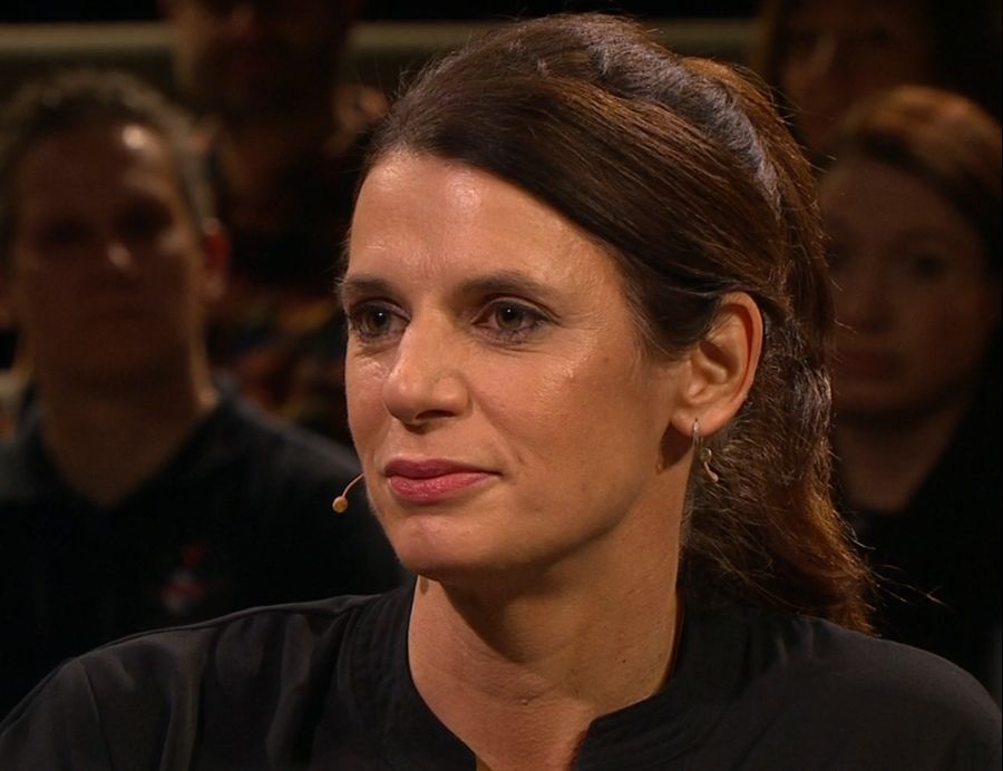 Kathrin Neuhaus, Chefärztin Brandverletztenzentrum im Kinderspital Zürich und ihr Team operieren momentan fast rund um die Uhr.