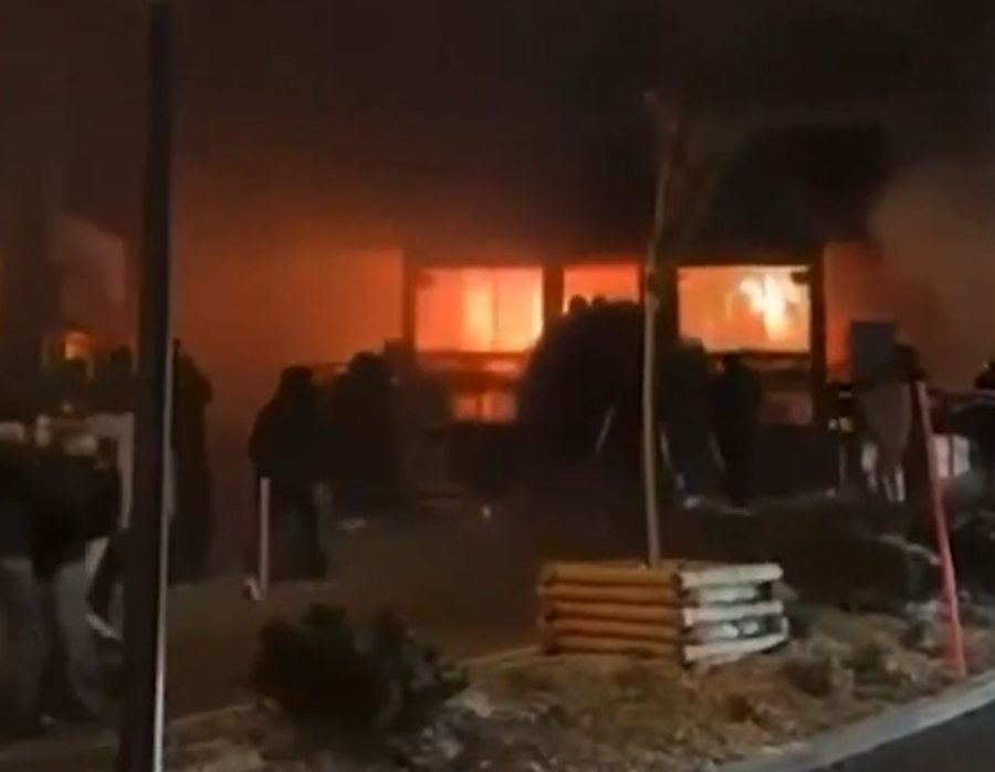 In der Neujahrsnacht brach in der Bar «Le Constellation» in Crans-Montana ein Brand aus – 41 Menschen kommen ums Leben.