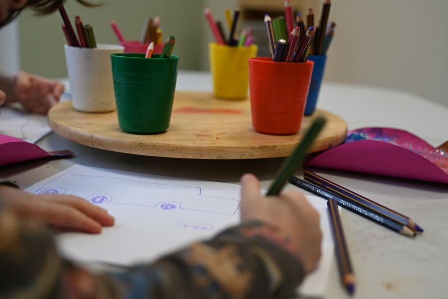 Berlin-Neukölln: Deutschlands Hauptstadt bewilligt 4,2 Mio. Euro Steuergeld an einen Kita-Betreiber mit Islamismus-Bezügen.