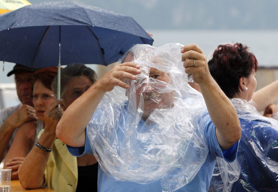 Am Sonntag schwingt das Wetter um. Es werden Regen und Gewitter erwartet.