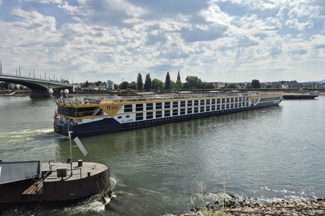 Rhein Bonn