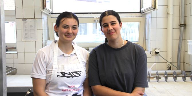 June Sporle und Lenya Ay