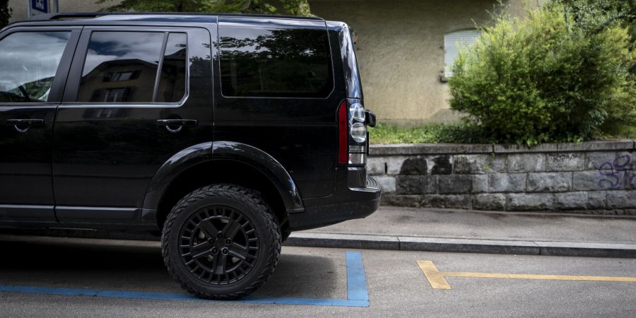 SUV