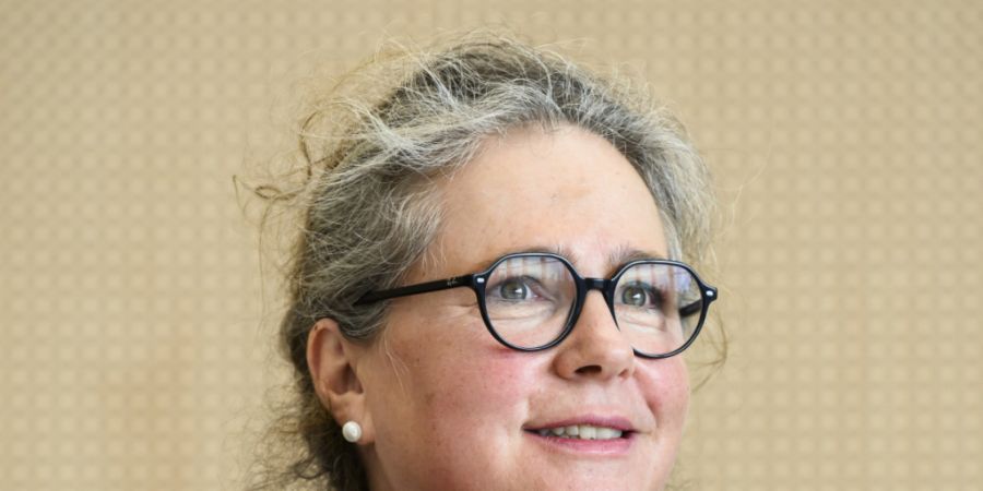 Die Freiburger Staatsrätin und Bildungsdirektorin Sylvie Bonvin-Sansonnens kann sich über gute Noten für die Schulsozialarbeit im Kanton freuen. Doch es bleiben Herausforderungen, di...