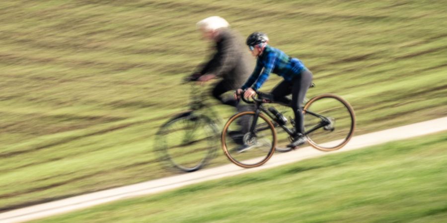 Freiwillige Helferinnen und Helfer sind für die Tour de Berne unverzichtbar. Diese zu finden, ist nicht einfach. (Symbolbild)