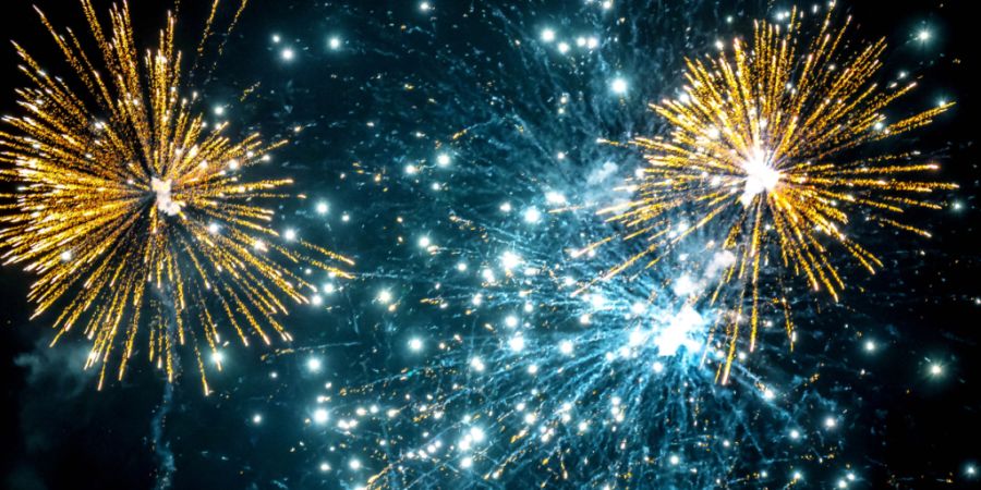 Die französische Gemeinde Hüningen bei Basel verschiebt ihr Feuerwerk zum Nationalfeiertag. (Symbolbild)