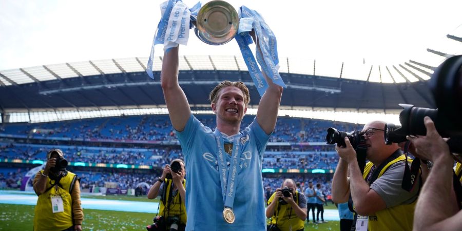 Kevin De Bruyne spielt seit neun Jahren für Manchester City. Mit den Skyblues holte er zahlreiche Titel.