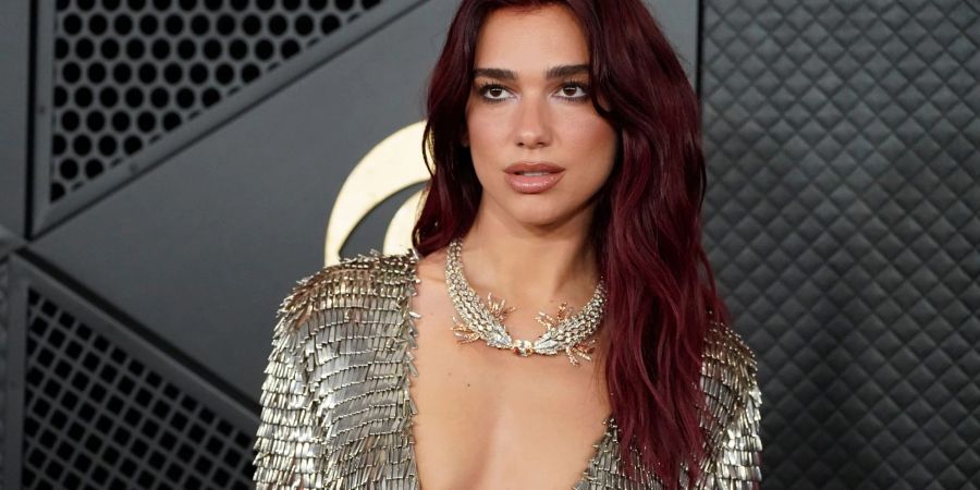 Dua Lipa hat ihr drittes Studioalbum «Radical Optimism» veröffentlicht (Archivbild).