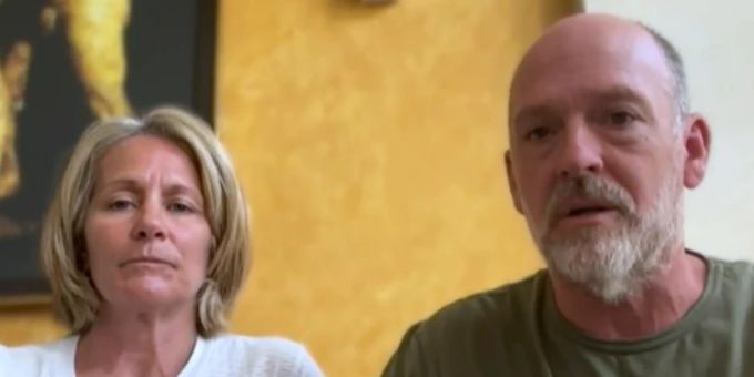 Jill und Jay Campbell verpassten nach einem Insel-Zwischenstopp ihr Kreuzfahrtschiff. norwegian dawn