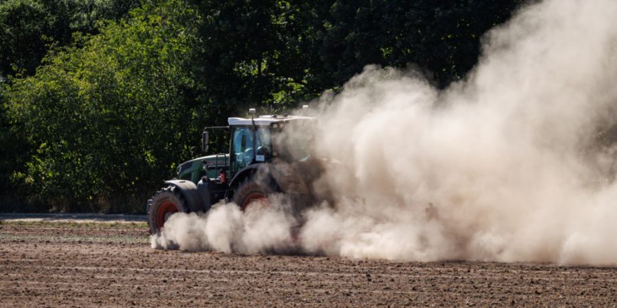 Wie viel Geld bekommen Landwirtinnen und Landwirte in der EU künftig, wie wird es verteilt? Die EU-Staaten haben sich in einigen Punkten geeinigt. (Archivbild)