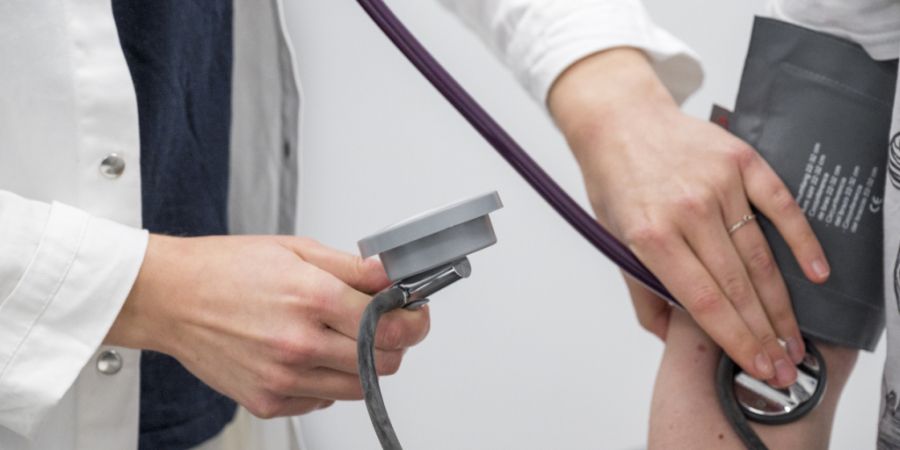 Im Fürstentum Liechtenstein steigen die Krankenkassenprämien 2027 weiter an - allerdings weniger stark als im Vorjahr. (Symbolbild)