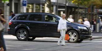 Amriswil TG - Diebe flüchten mit geklautem Auto – und krachen in Taxi