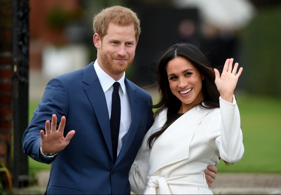 Prinz Harry und Meghan Markle gaben am 27. November 2017 vor den Medien ihre Verlobung bekannt.