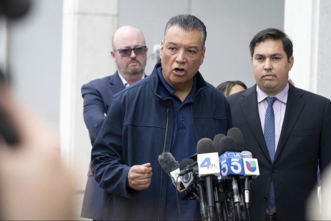 Der demokratische Senator Alex Padilla. alex padilla
