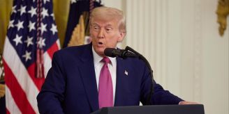 Bei Bauern & Hotels - Trump deutet Kurswechsel in Migrationspolitik an Bei Bauern & Hotels - Trump deutet Kurswechsel in Migrationspolitik an