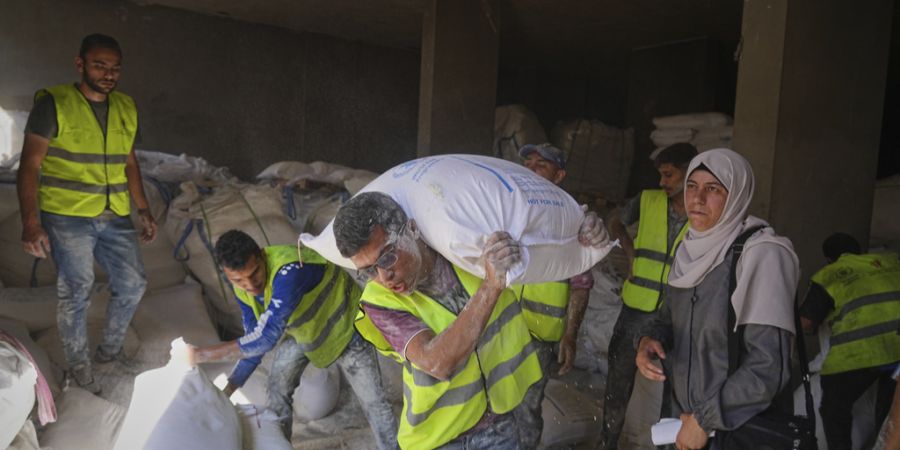 Lebensmittelausgabe in Gaza