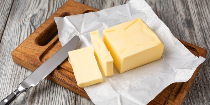 butter mit messer