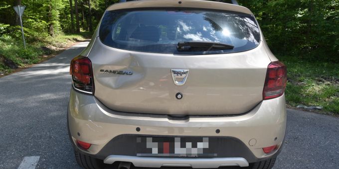 In Maienfeld kam es zu einem Auffahrunfall zwischen einem Velo und einem Auto. Maienfeld Auffahrunfall