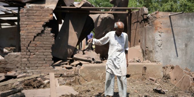 Zwischen Pakistan und Indien herrscht eine Waffenruhe. indien pakistan