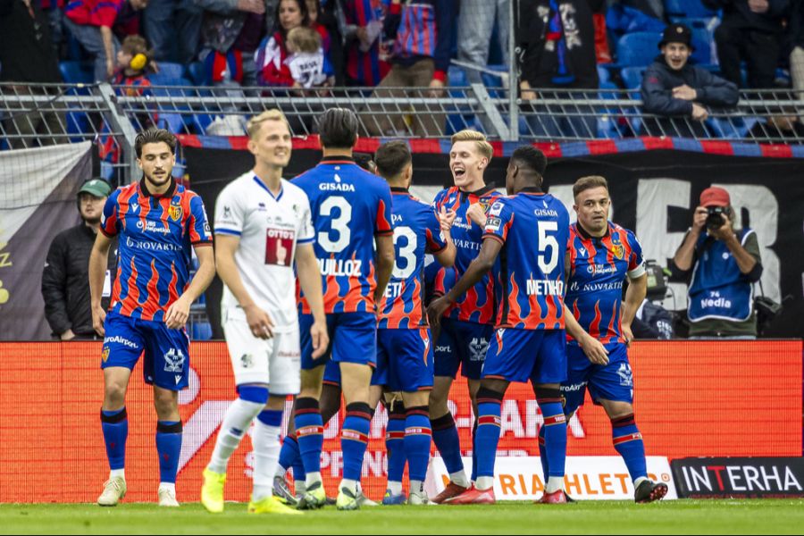 Der FC Basel gewann die letzte Liga-Partie gegen den FC Luzern souverän mit 4:0.
