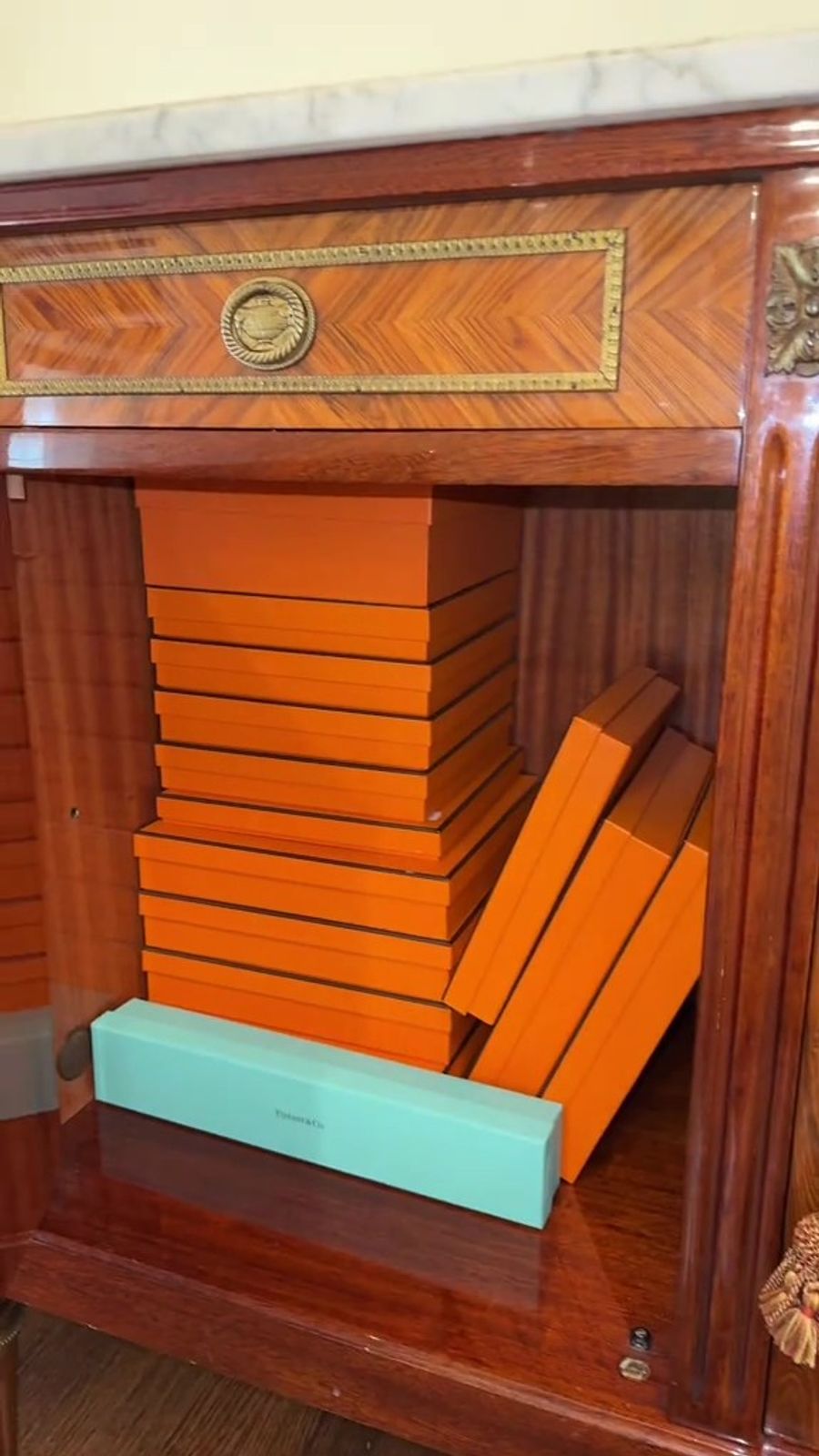 Schrank Luxus