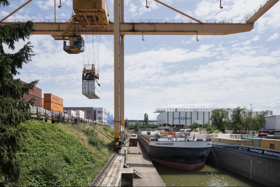 Die hohen Zölle von 39 Prozent sind ein schwerer Schlag für die Exportwirtschaft.