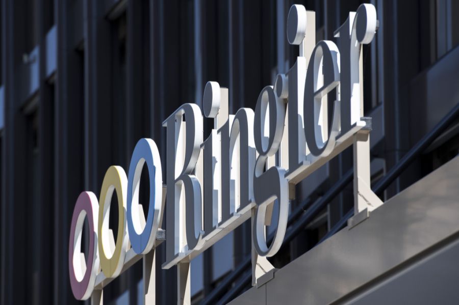 Mitarbeitende von Ringier Medien Schweiz lassen am Arbeitsplatz regelmässig Kaffeebohnen, Milch oder Druckerpapier mitgehen.