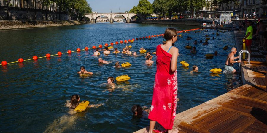 Wieder in der Seine schwimmen zu können, war ein lange gehegter Wunsch der Menschen in Paris (Archivbild).