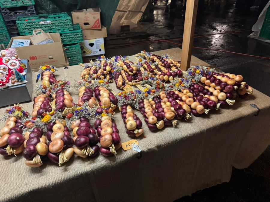 In Berns Gassen liegt wieder der Geruch von Zwiebelkuchen und Glühwein in der Luft.