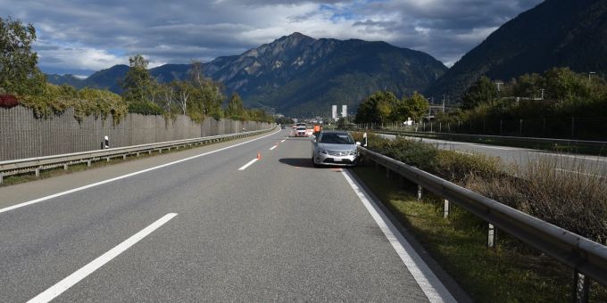 Domat/Ems: Frau wird nach Selbstunfall als fahrunfähig eingestuft. Domat/Ems: Selbstunfall