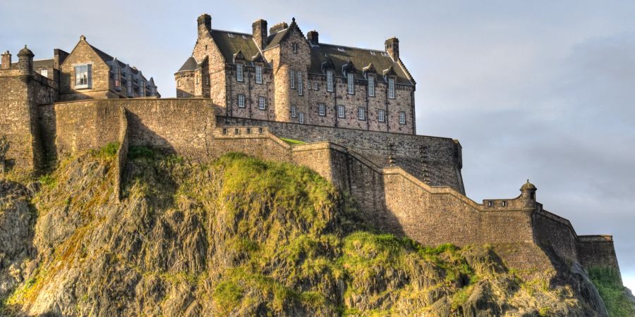 edinburgh castle