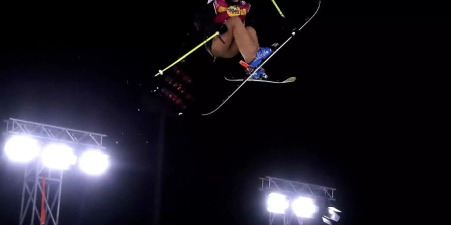 Giulia Tanno ist eine der Schweizer Freeskierinnen, die am Night-Event in Modena im Scheinwerferlicht stehen