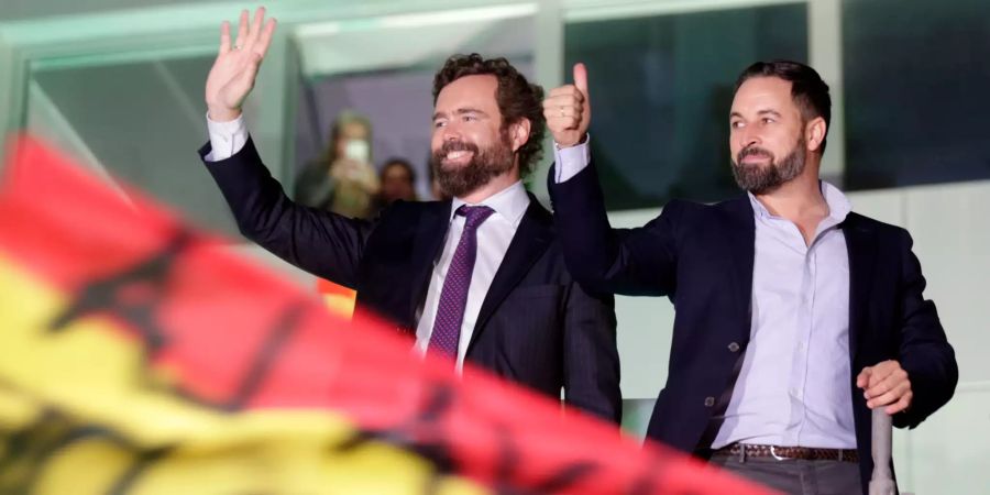 santiago abascal conde